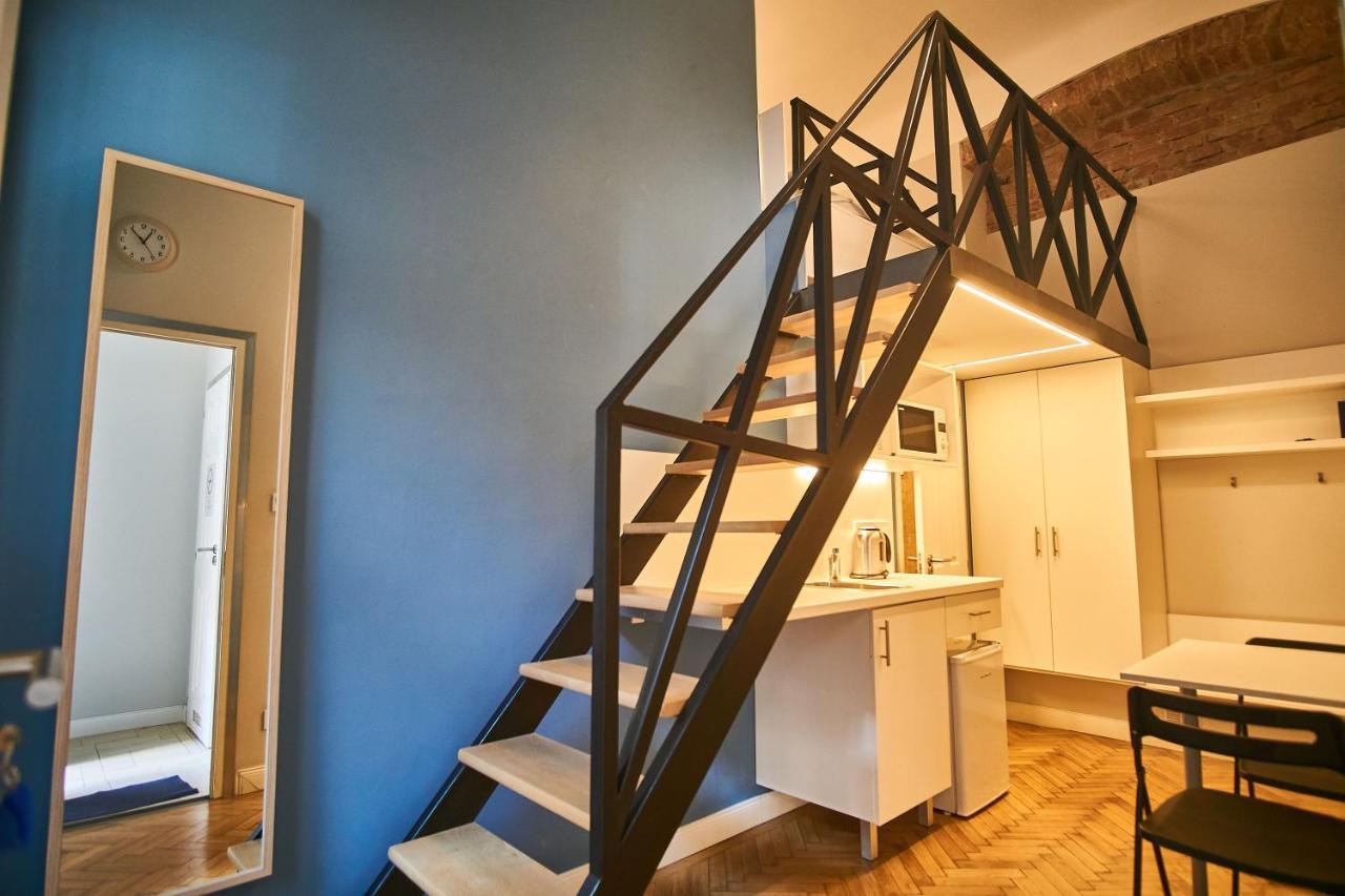 Z40 Apartments - Hostaid Budapeşte Dış mekan fotoğraf