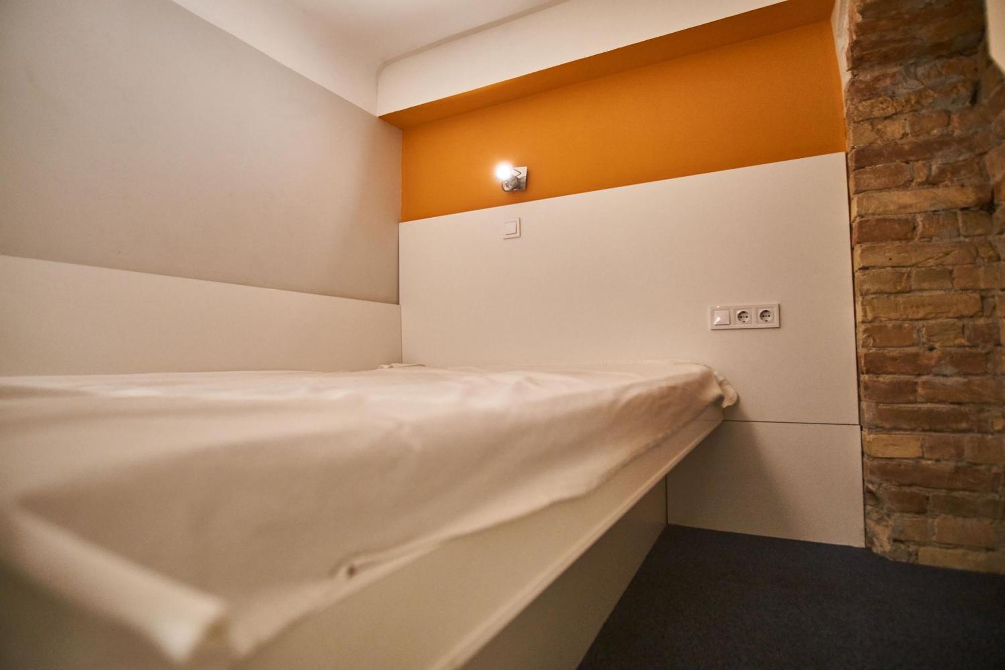 Z40 Apartments - Hostaid Budapeşte Oda fotoğraf